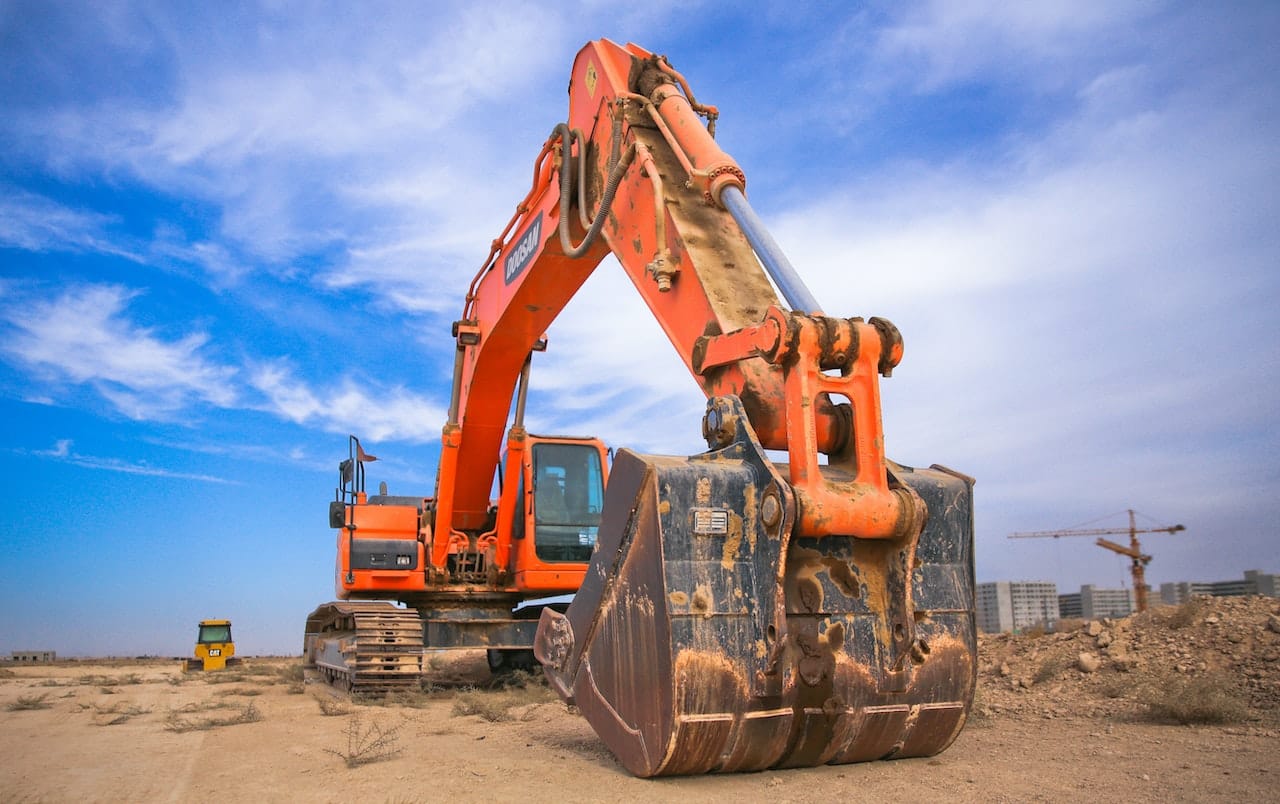 Plant And Equipment Safety - What You Need To Know To Keep Your Business And  Your Workers Safe
